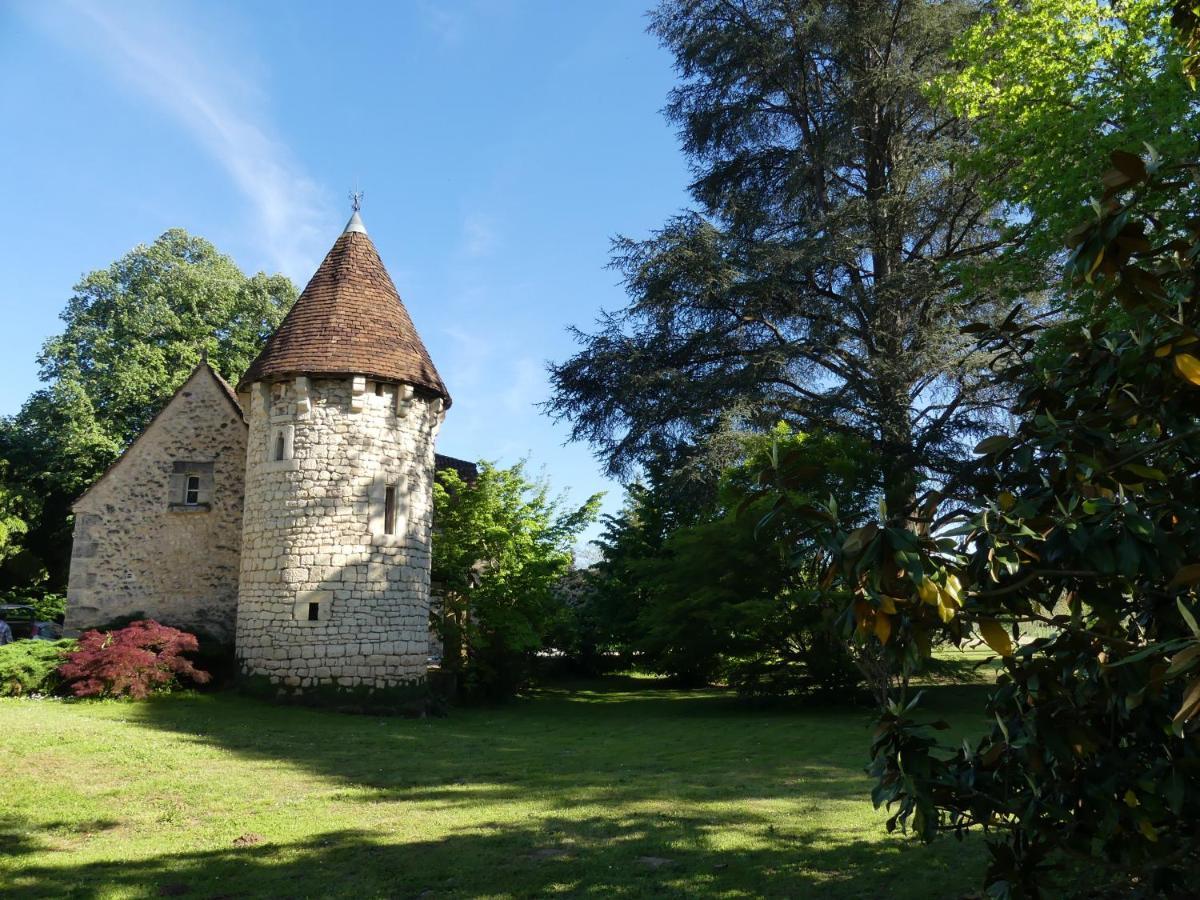 Le Petit Chateau - Adults Only Property 르뷔그 외부 사진