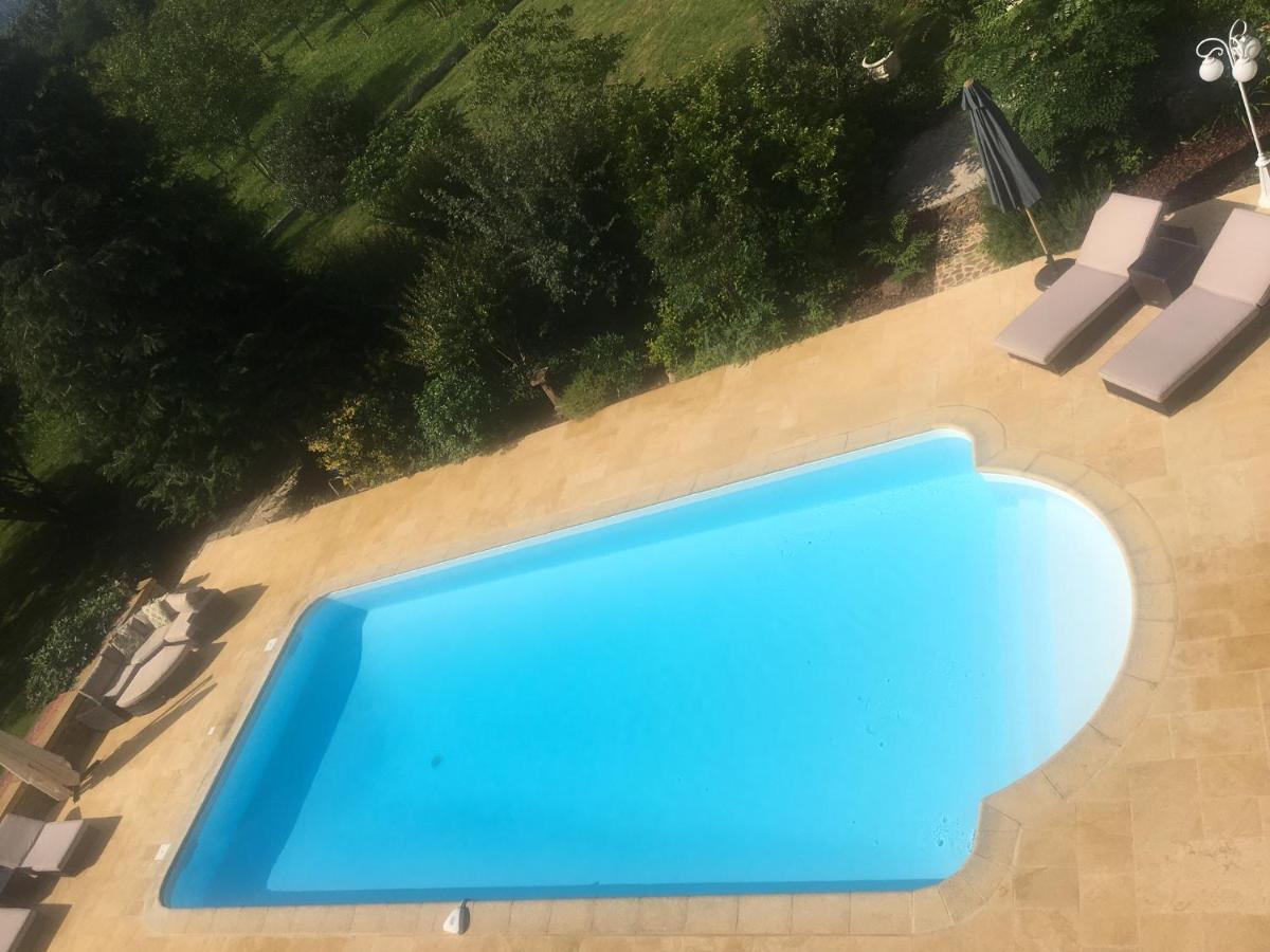Le Petit Chateau - Adults Only Property 르뷔그 외부 사진