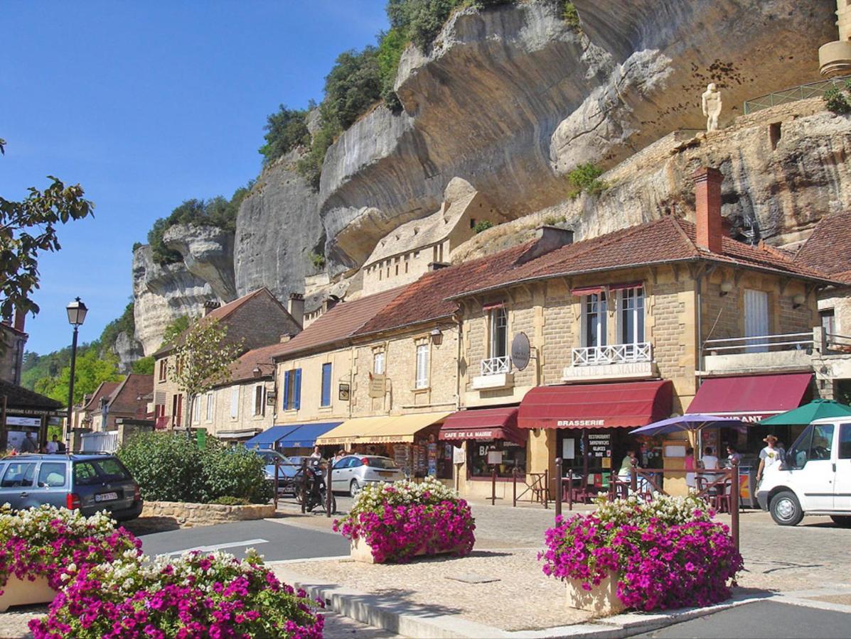Le Petit Chateau - Adults Only Property 르뷔그 외부 사진